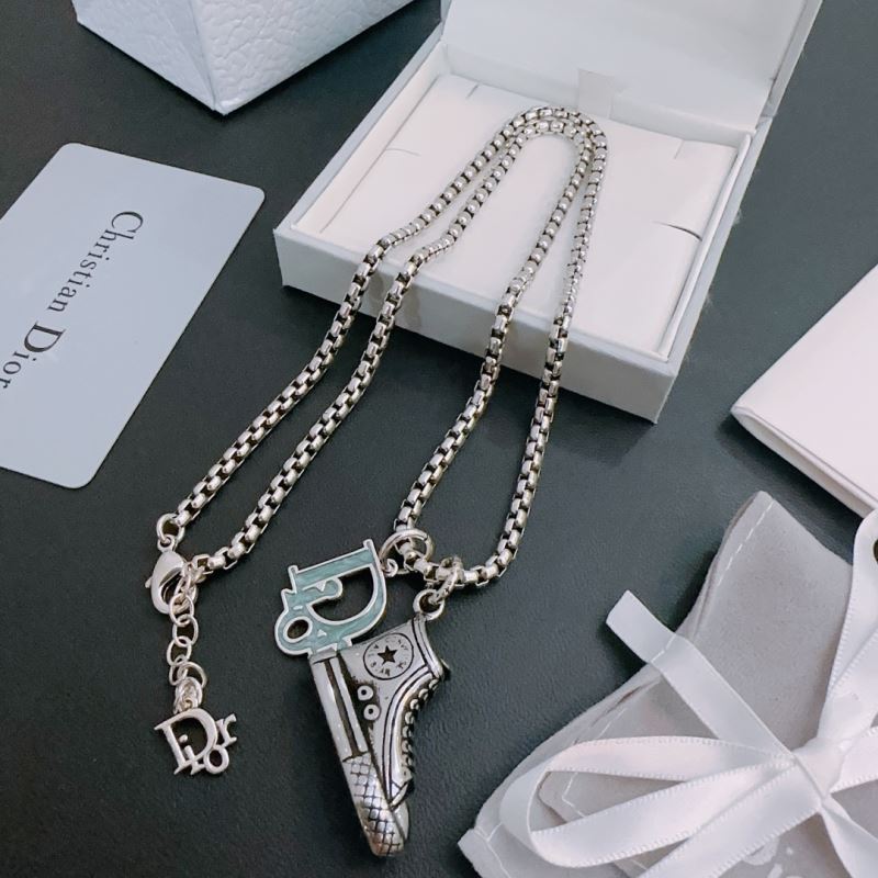 chr1st1an D10r necklaces